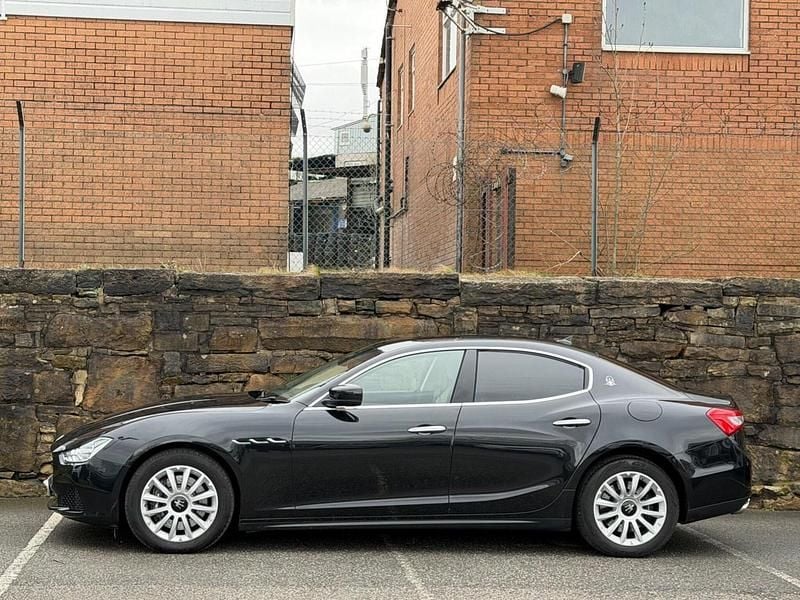 Used Maserati Ghibli 275 HP (202 kW) 2016 Black Sedan