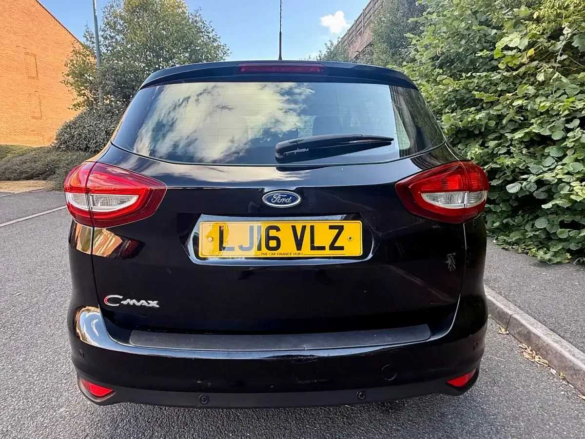 Used Ford C-MAX Zetec 2016 Black MPV