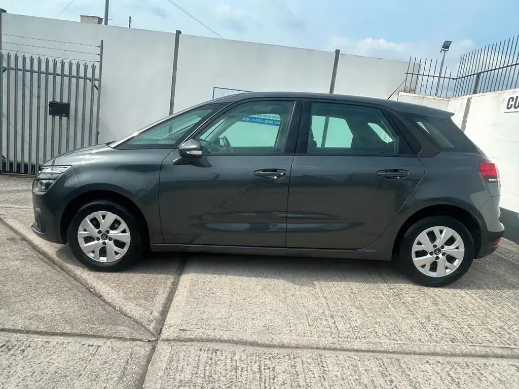Used Citroën C4 Picasso Touch 100 HP (73 kW) 2016 Grey MPV