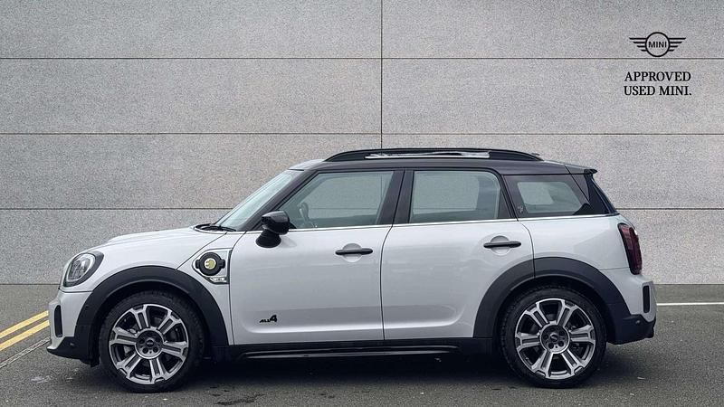 Used Mini Cooper S Countryman Exclusive 219 HP (161 kW) 2022 Silver SUV