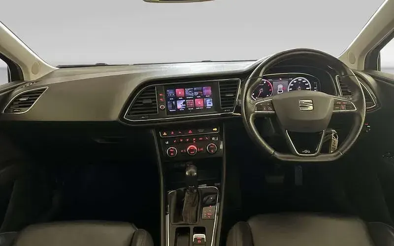 Used Seat Leon FR Sport 190 HP (139 kW) 2019 Grey Estate