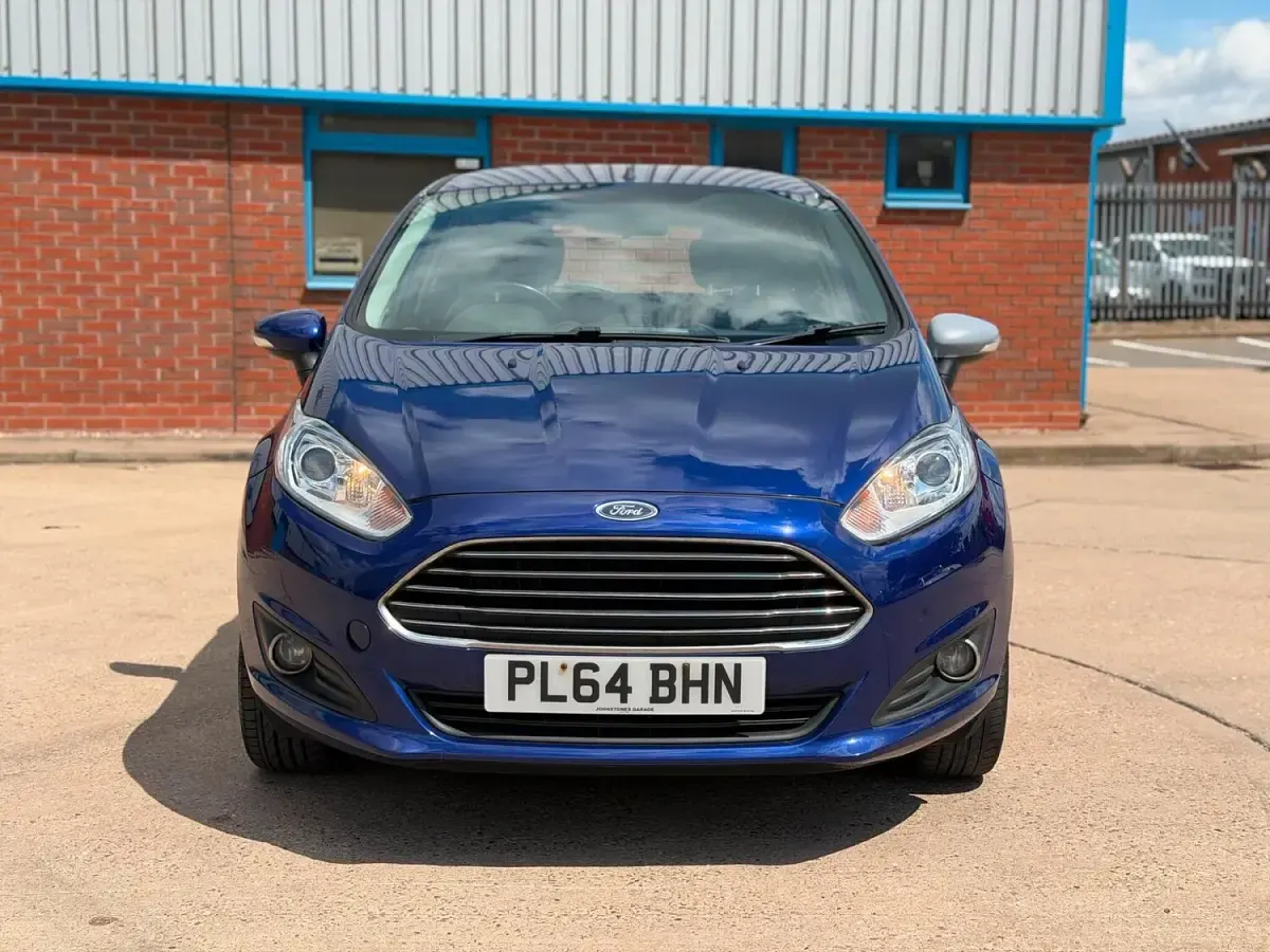 Used Ford Fiesta Zetec 2015 Blue Hatchback
