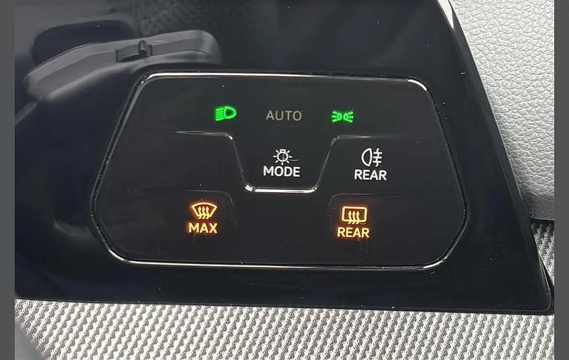 Used VW Golf VIII R-line 150 HP (110 kW) 2025 Black Hatchback