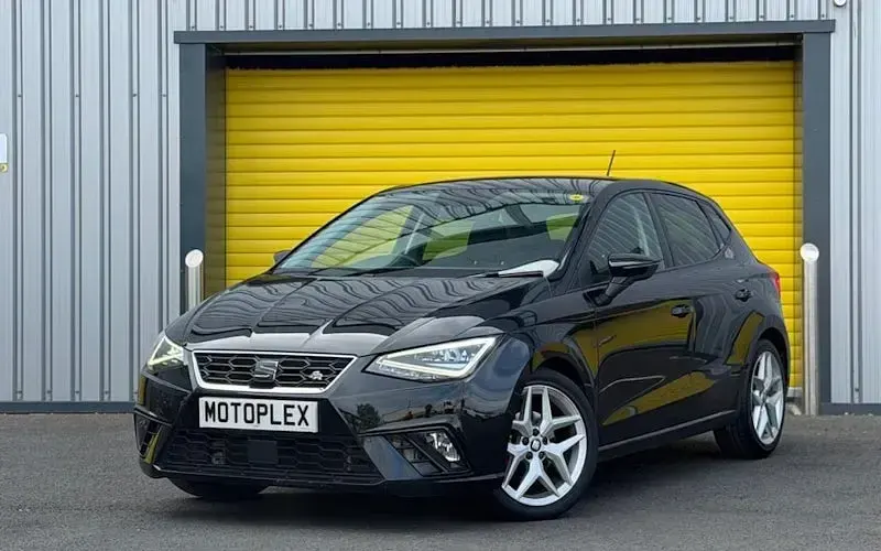 Usado Seat Ibiza FR 116 HP (85 kW) 2020 Citadino
