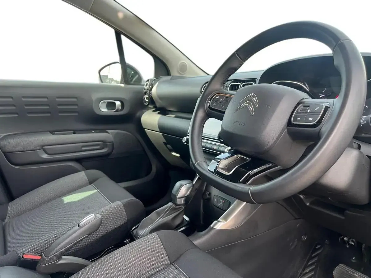 Used Citroën C3 Aircross PureTech 128 HP (94 kW) 2022 Grey SUV