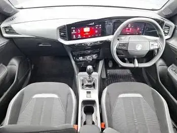 Used Vauxhall Mokka 136 HP (100 kW) 2025 White SUV