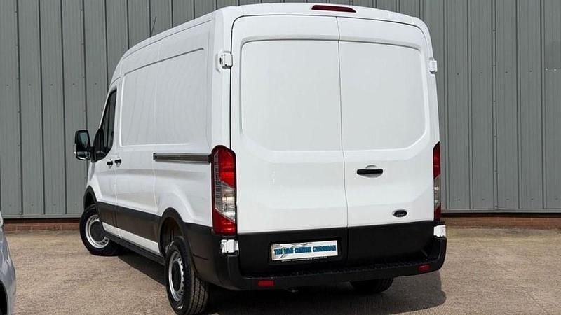 Used Ford Transit 105 HP (77 kW) 2022 White