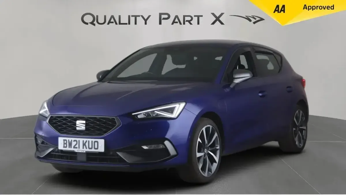 Used Seat Leon FR Sport 204 HP (150 kW) 2021 Blue Hatchback