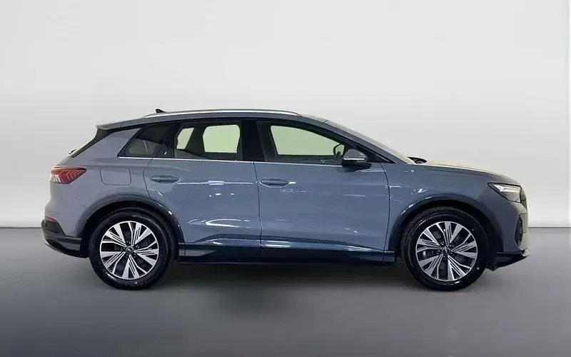 Used Audi Q4 e-tron Sport 150 kW (204 HP) 2022 Grey SUV