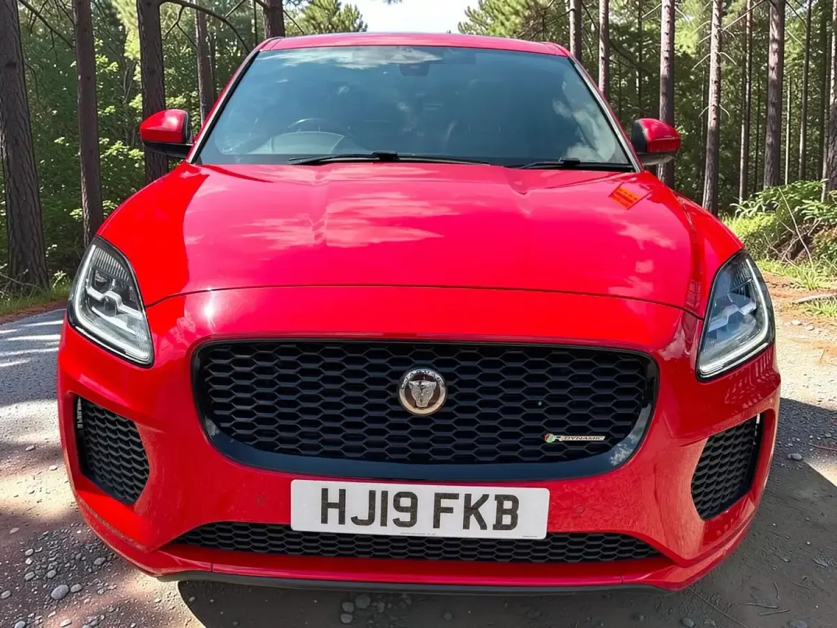 Used Jaguar E-Pace R-Dynamic 245 HP (180 kW) 2019 Red SUV