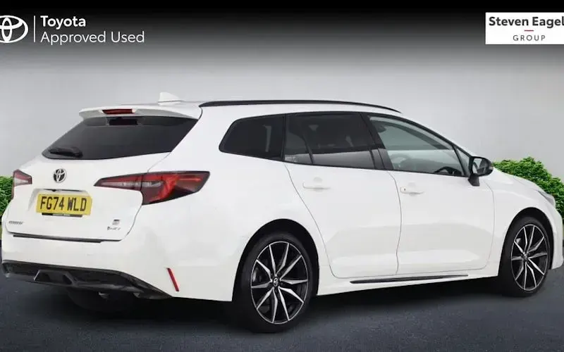 Usado Toyota Corolla Sport 140 CV (102 kW) 2026 Familiar