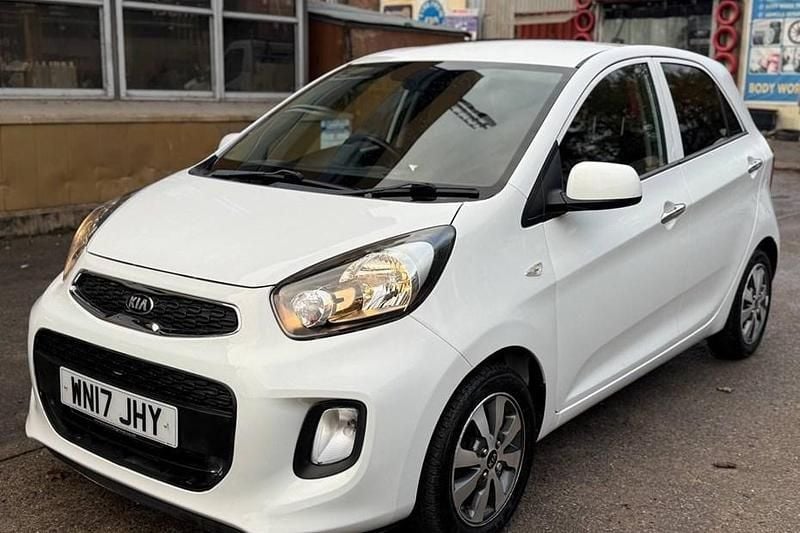 Used Kia Picanto 84 HP (61 kW) 2017 White Hatchback