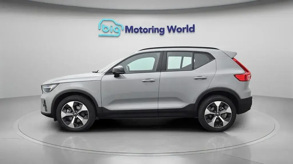 Used Volvo XC40 Plus 197 HP (144 kW) 2026 Grey SUV