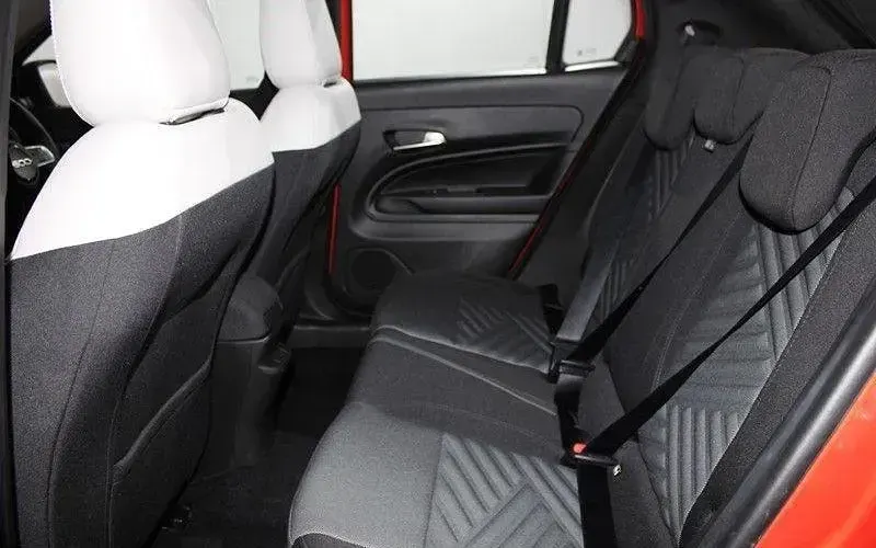 Used Fiat 600 S 101 HP (74 kW) 2025 Orange SUV