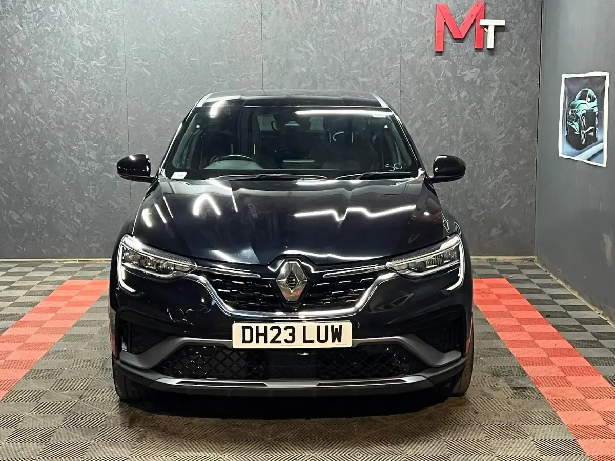 Used Renault Arkana R.S. 2023 Black SUV