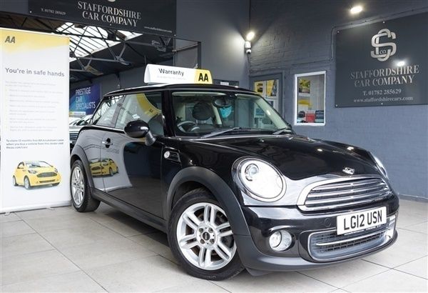 Black Used 2012 Mini Cooper Hatch Hatchback | £9,950 (Super price) - Image 1/1