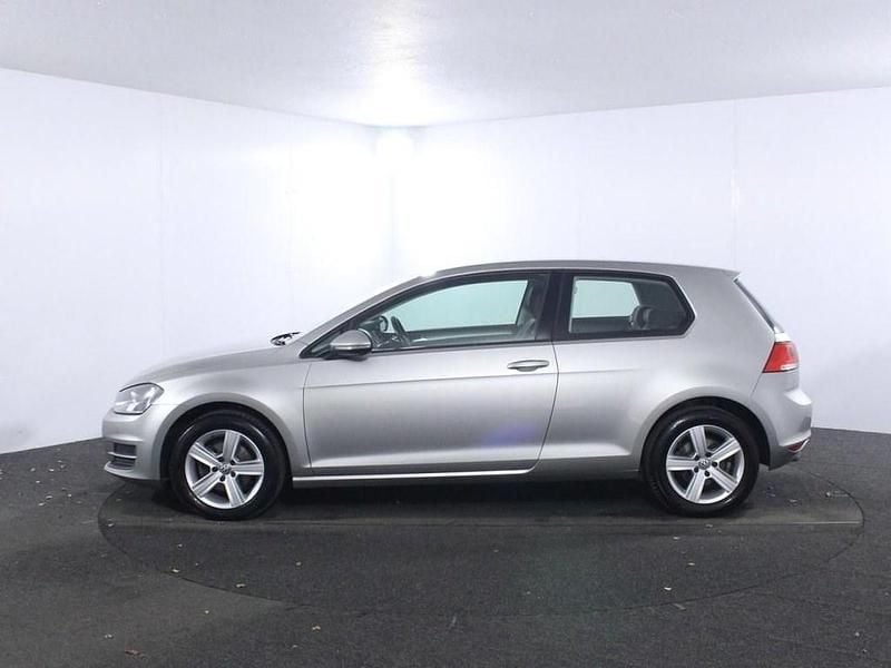 Used VW Golf VII Match 150 HP (110 kW) 2015 Silver Hatchback
