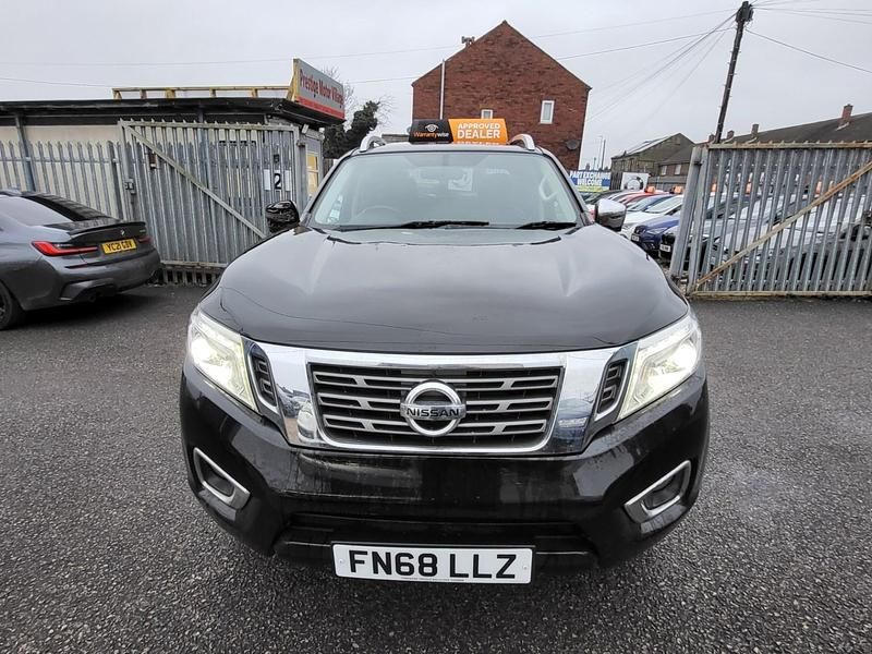 Used Nissan Navara Tekna 2018 Black Pickup