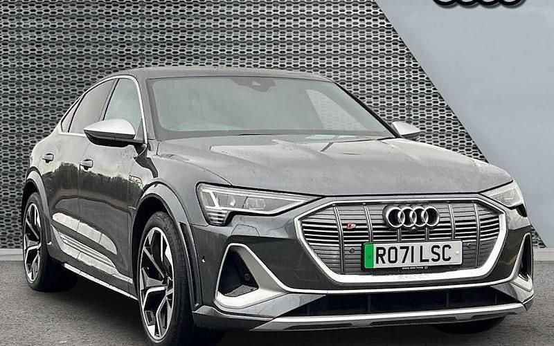 Grey Used 2021 Audi e-tron Sportback Advanced SUV | £32,480 (Super price) - Image 1/4