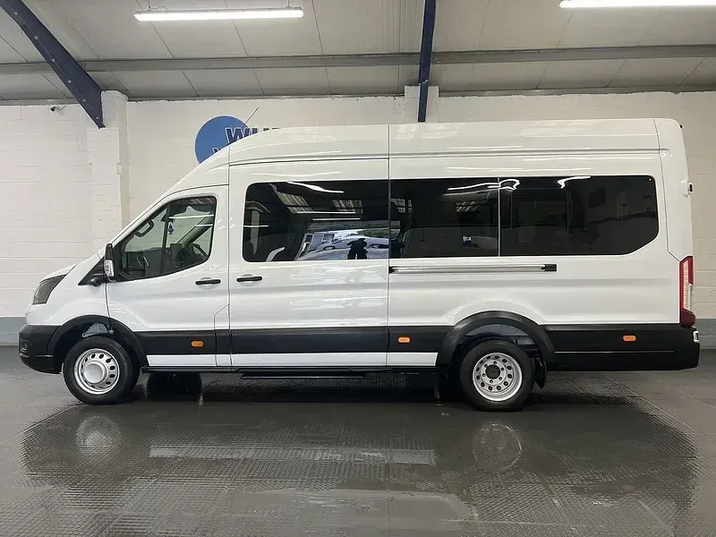 Used Ford Transit Trend 130 HP (95 kW) 2024 White