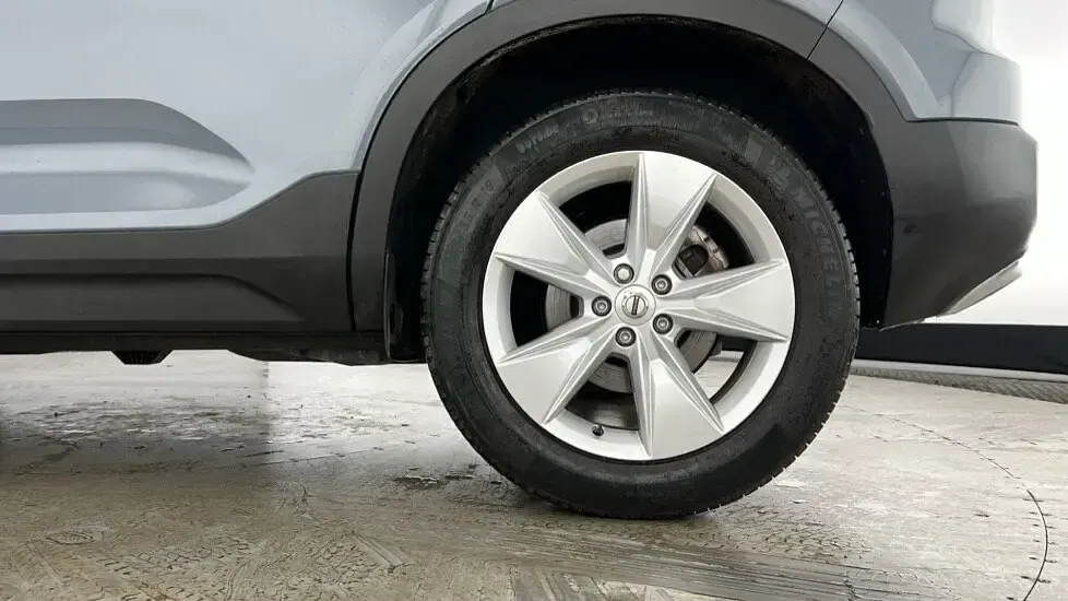 Used Volvo XC40 Core 2023 Grey SUV