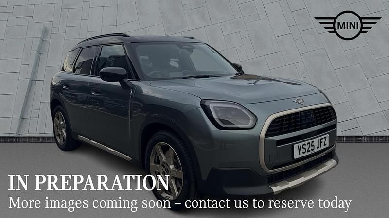 Green Used 2025 Mini Countryman SUV | £33,990 (Fair price) - Image 1/4