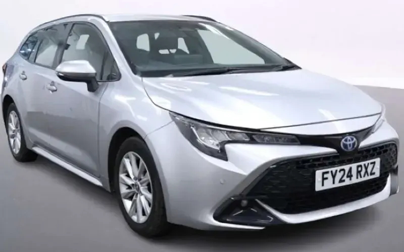 Used Toyota Corolla 140 HP (102 kW) 2026 Estate