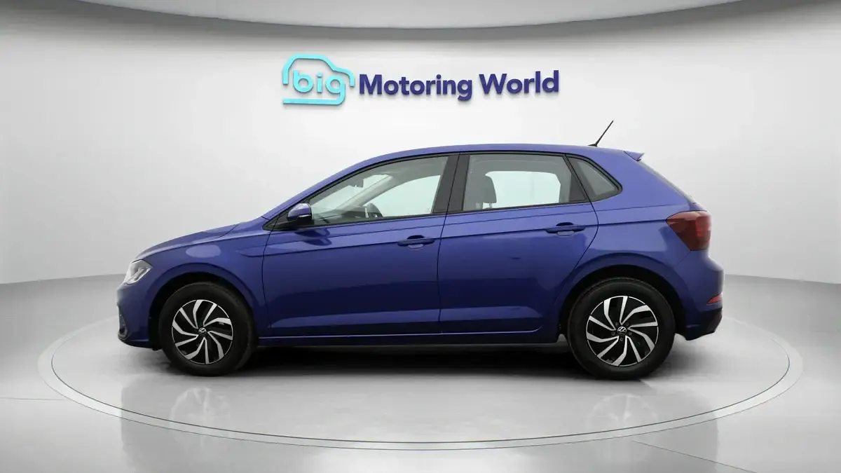 Used VW Polo S 95 HP (69 kW) 2023 Blue Hatchback