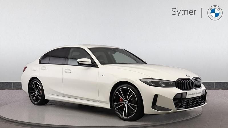 White Used 2025 BMW 320 M Sport | £34,500 (A bit pricey) - Image 1/4