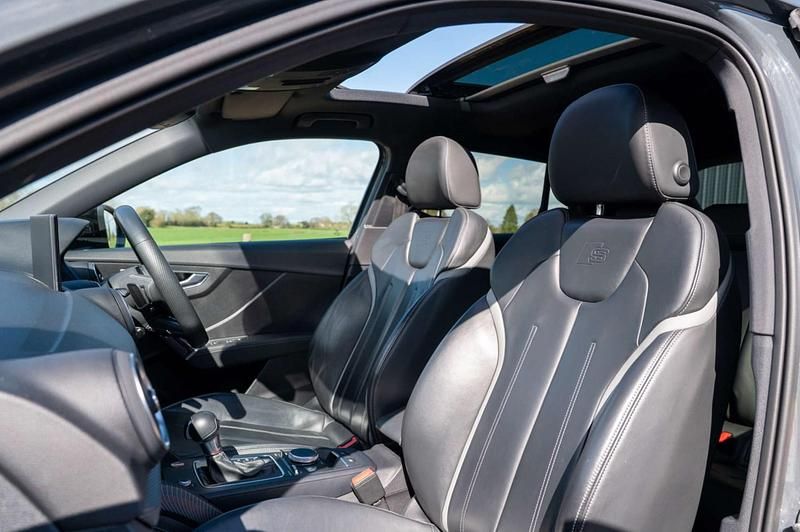 Used Audi SQ2 Sport 300 HP (220 kW) 2020 Grey SUV