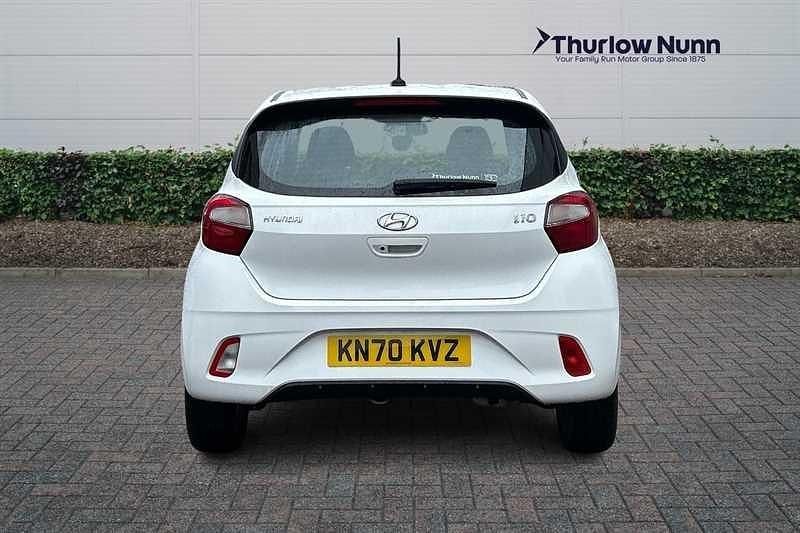 Used Hyundai i10 SE 84 HP (61 kW) 2020 White Hatchback