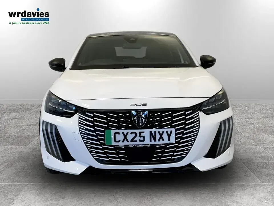 Used Peugeot e-208 GTi 114 kW (156 HP) 2025 White Hatchback
