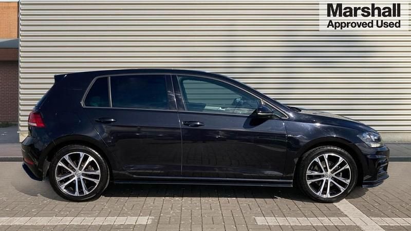 Used VW Golf VII R-line 150 HP (110 kW) 2017 Black