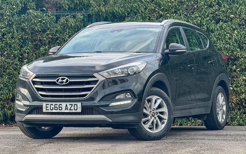 Used Hyundai Tucson SE 132 HP (97 kW) 2017 Black SUV