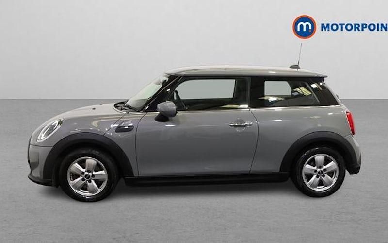 Used Mini ONE Classic 102 HP (75 kW) 2022 Grey Hatchback