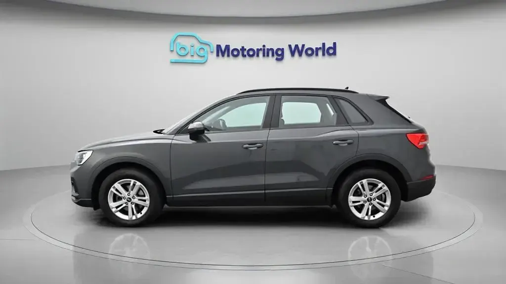 Used Audi Q3 150 HP (110 kW) 2022 Grey SUV