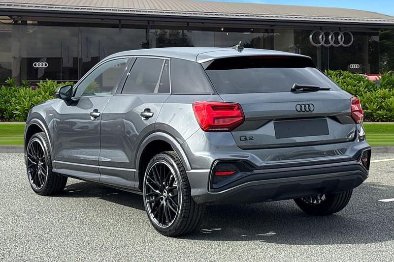New Audi Q2 Black Edition 147 HP (108 kW) 2025 Grey SUV
