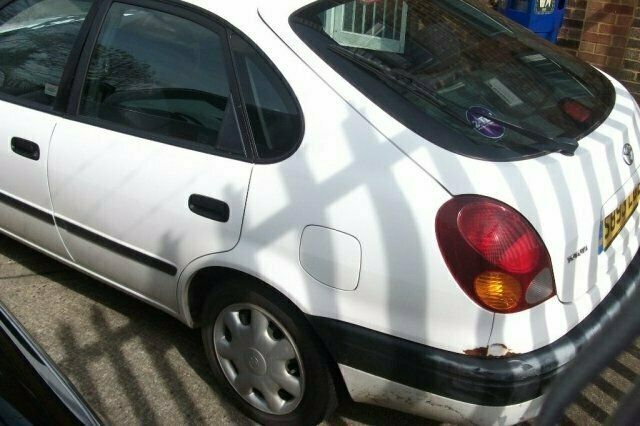 Used Toyota Corolla 1999 Hatchback