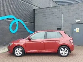 Usado Skoda Fabia SE 110 CV (80 kW) 2017 Rojo Utilitario