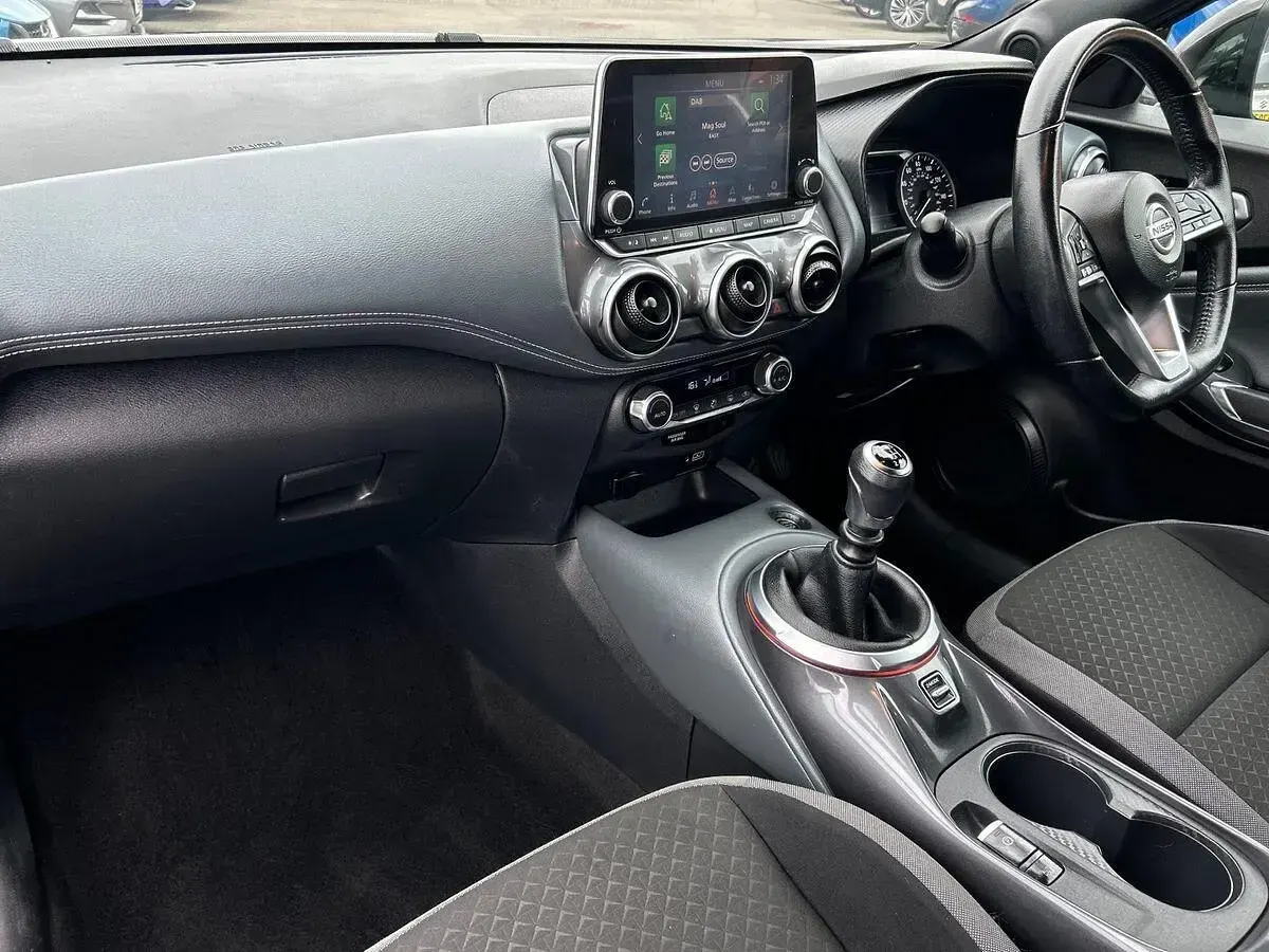 Used Nissan Juke N-Connecta 117 HP (86 kW) 2020 Black SUV