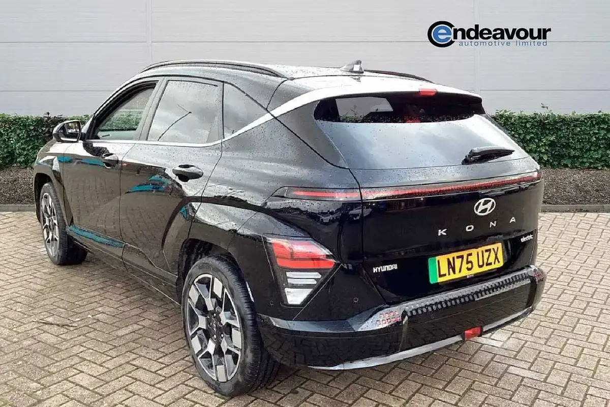 Used Hyundai Kona Ultimate 160 kW (218 HP) 2025 Black SUV