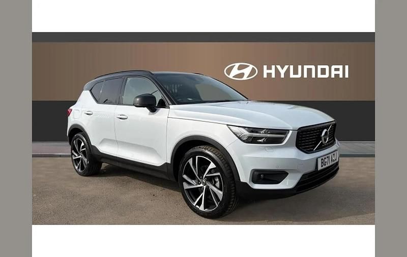 Used Volvo XC40 R-Design Pro 194 HP (142 kW) 2021 Silver SUV