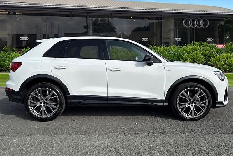Used Audi Q3 Black Edition 150 HP (110 kW) 2024 White SUV
