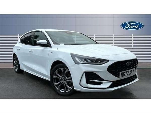 White Used 2023 Ford Focus ST-Line Hatchback | £16,725 (Fair price) - Image 1/4