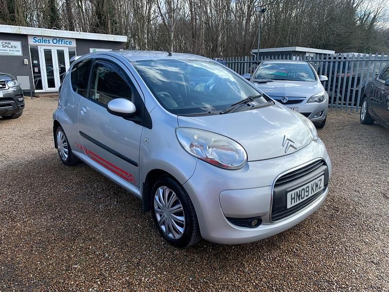Grey Used 2009 Citroën C1 VTR Sport Hatchback | £1,795 (Fair price) - Image 1/4