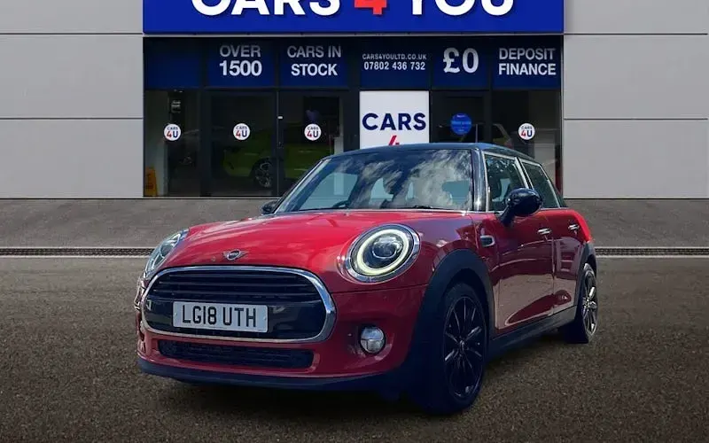 Used Mini Cooper Hatch 116 HP (85 kW) 2018 Hatchback