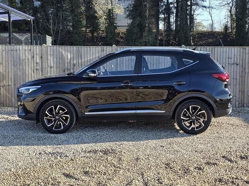 Usado MG ZS Exclusive 111 HP (81 kW) 2022 Preto SUV