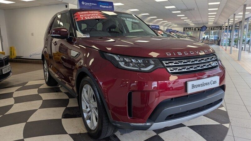 Red Used 2017 Land Rover Discovery 5 HSE SUV | £17,995 - Image 1/4