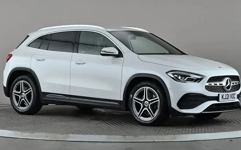 Used Mercedes GLA200 Executive 150 HP (110 kW) 2021 SUV