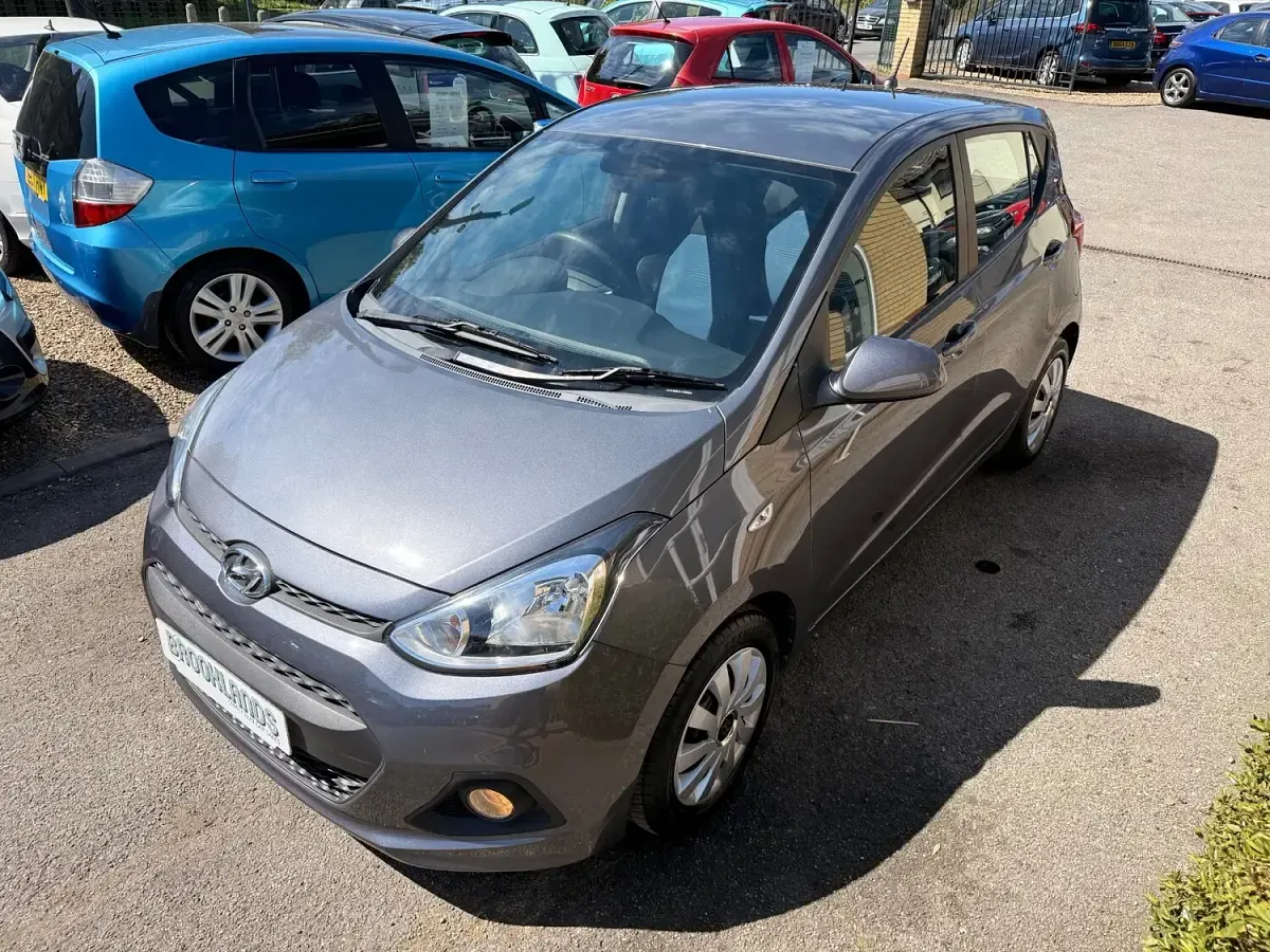 Used Hyundai i10 SE 2014 Grey Hatchback